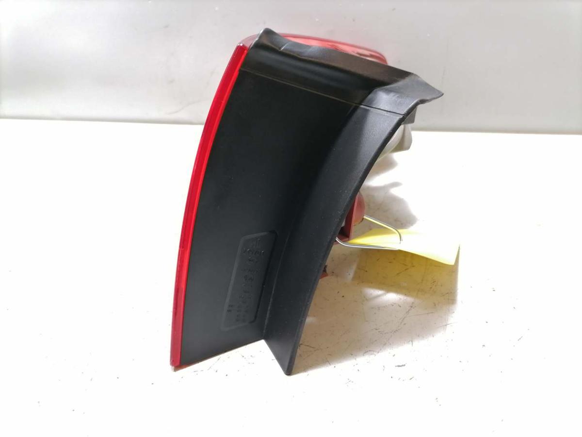 Audi A4 8K B8 original R&uuml;cklicht R&uuml;ckleuchte Schlussleuchte links au&szlig;en Kombi Bj.2009